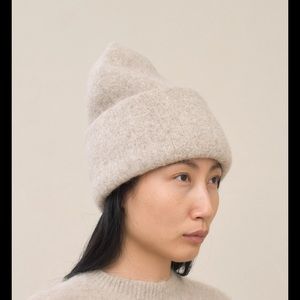 NWT! Lauren Manoogian iconic carpenter hat in plaster